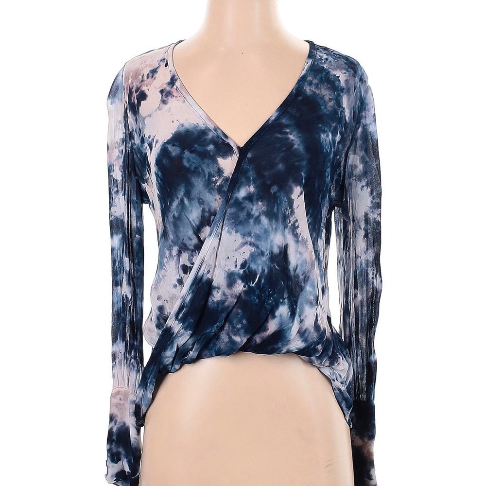 Young fabulous and broke top